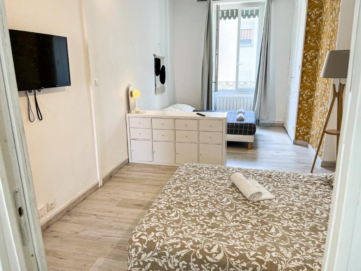Suite Magelan Villeurbanne Zewnętrze zdjęcie